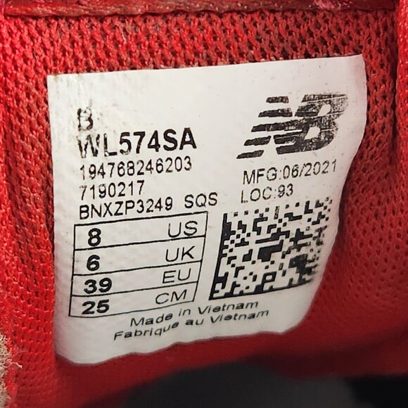 New Balance 574 Women's Sz 8 B Eclipse Red Classic Running Sneaker Shoes WL574SA - Picture 10 of 10